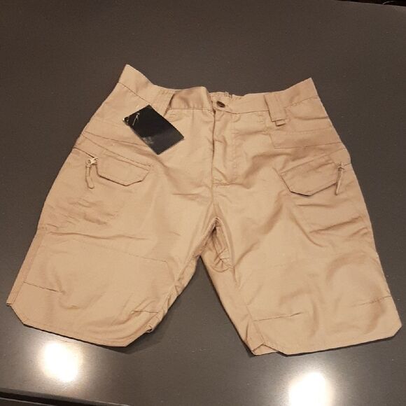 Men's Tan Cargo Shorts - Picture 1 of 9